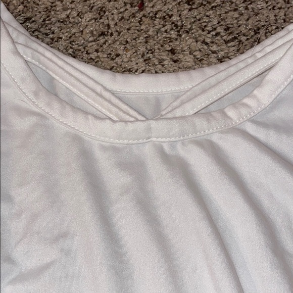 White long sleeve - Picture 2 of 2